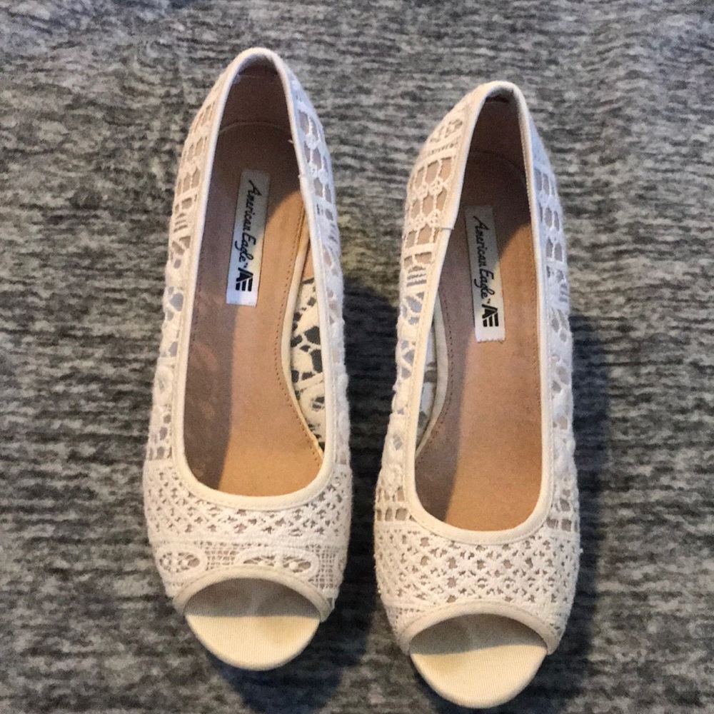Lace wedges